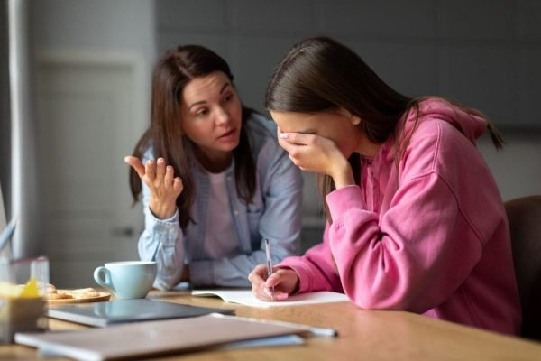 Cognitive behavioral therapy session for anxiety and emotional distress by psychiatrist in Indore